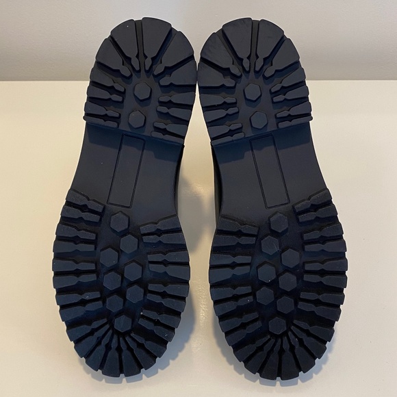 *NWT* Chelsea Boots - Black - Sz 6 - Picture 9 of 13